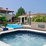House Zatka By Rent Istria Dom wakacyjny Zatka Cepic